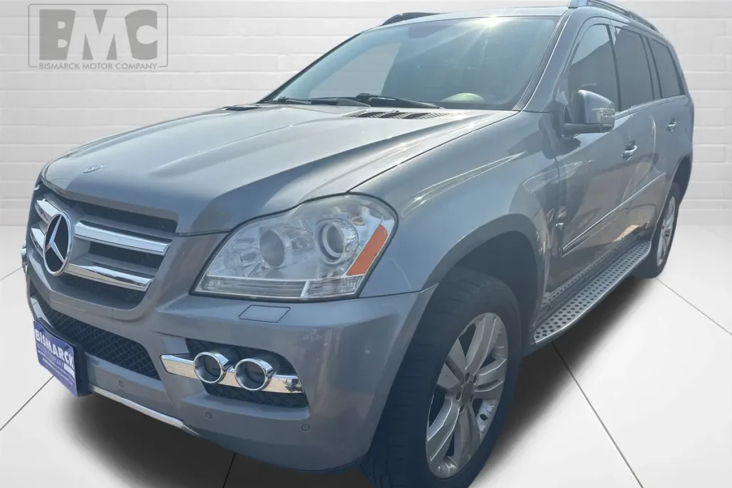 2011 Mercedes Benz GL 450 photo 1
