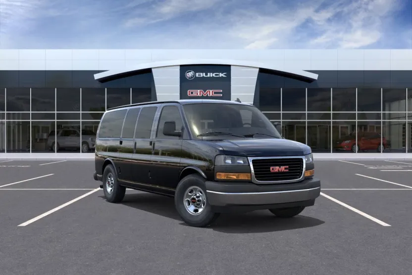 2025 Gmc Savana Passenger 2500 LT photo 1
