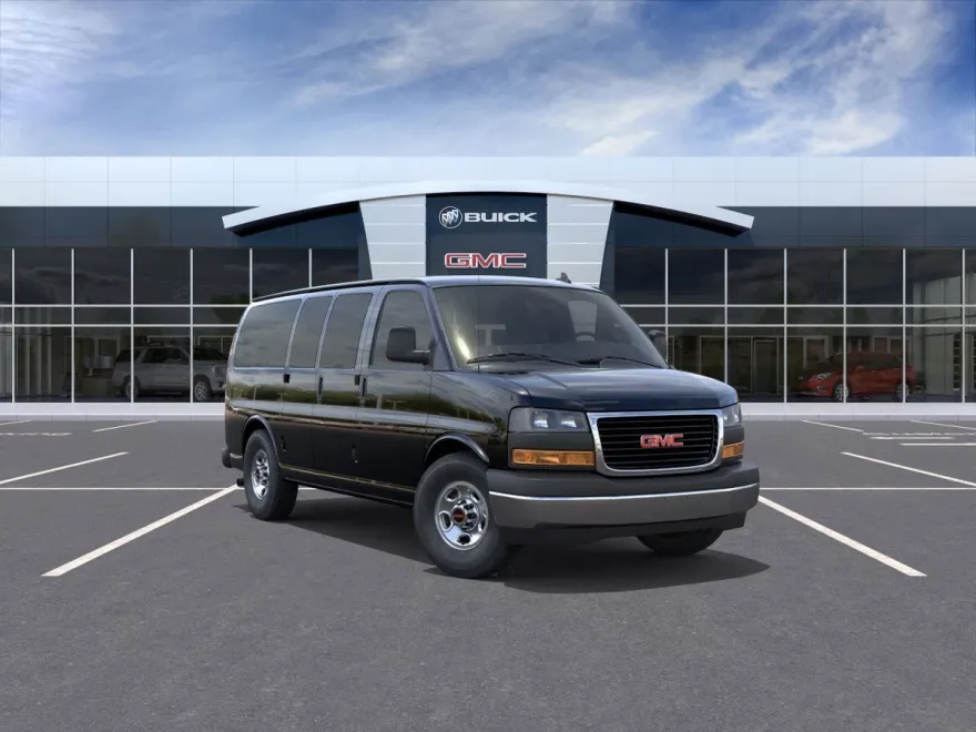 2025 Gmc Savana Passenger 2500 LT photo 1
