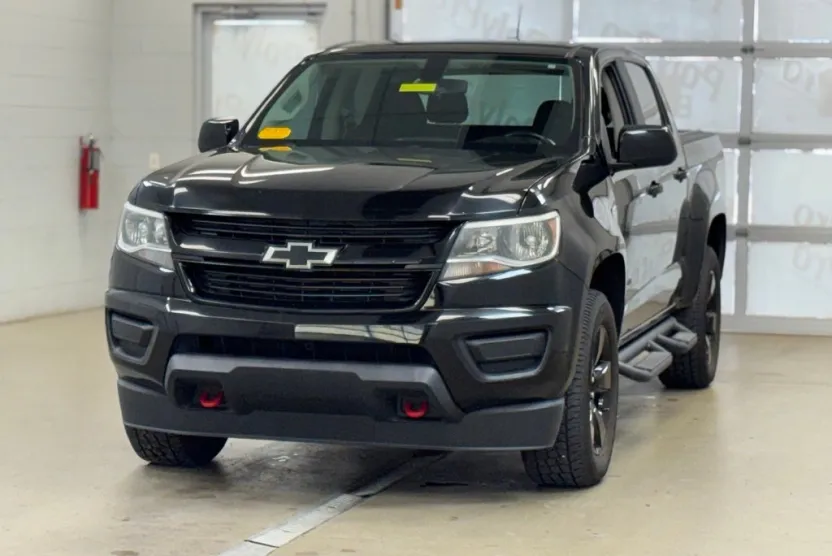 2018 Chevrolet Colorado LT photo 1