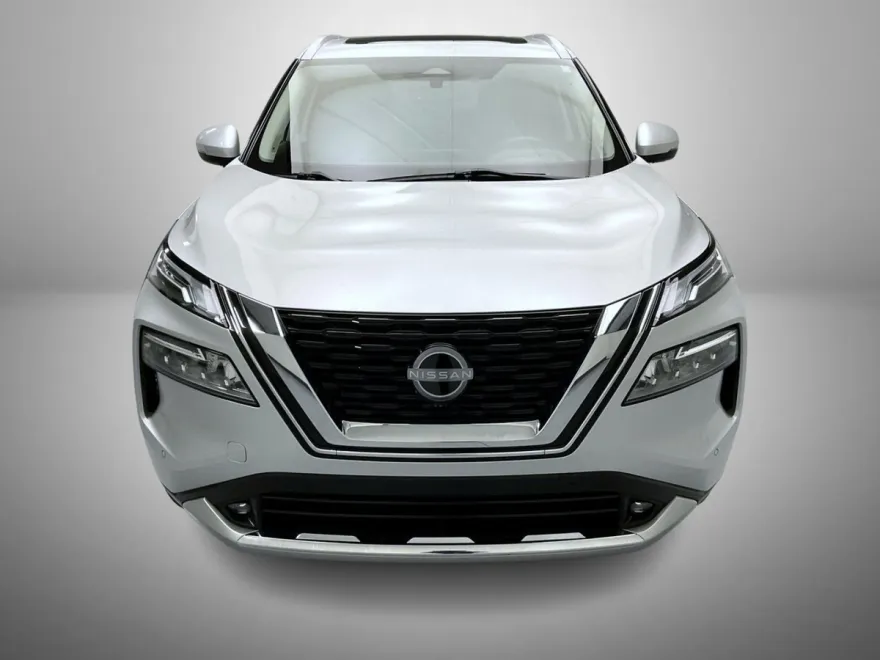 2022 Nissan Rogue Platinum AWD photo 1