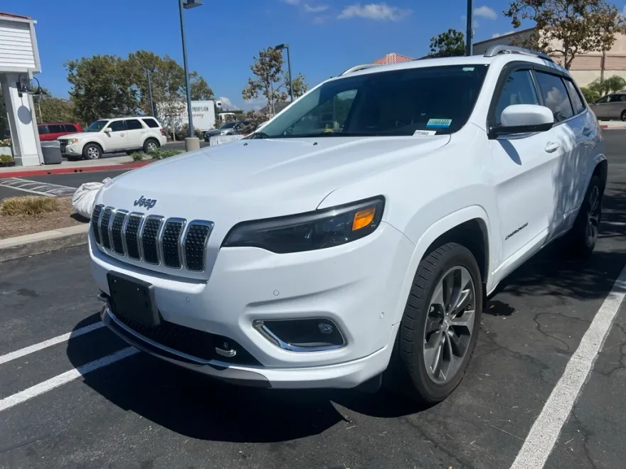 2019 Jeep Cherokee Overland photo 1