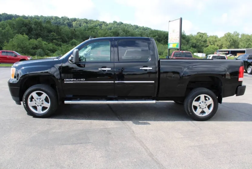 2014 Gmc Sierra Denali photo 1