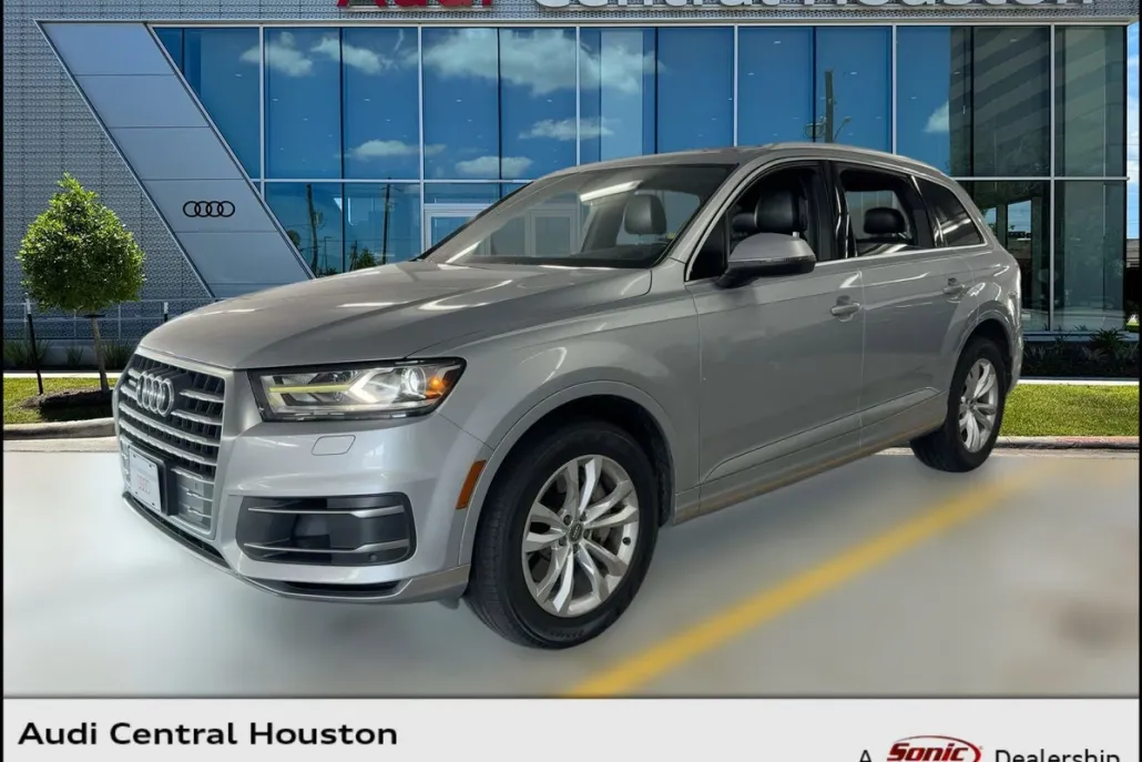 2019 Audi Q7 Premium photo 1