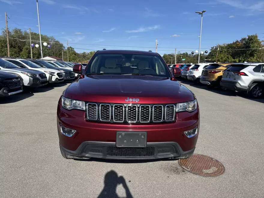 2020 Jeep Grand Cherokee Laredo E photo 1