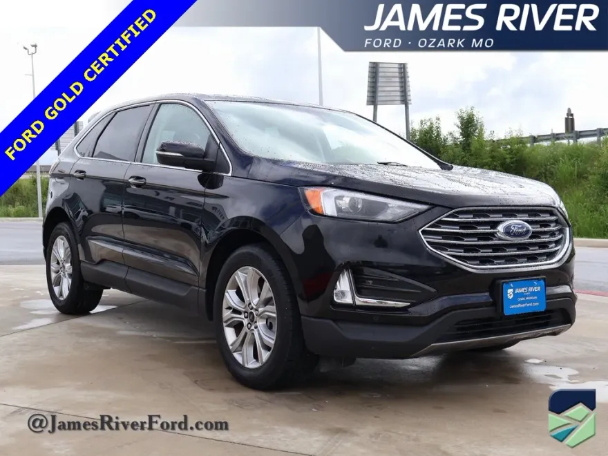 2024 Ford Edge Titanium photo 1