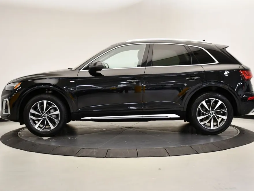 2023 Audi Q5 45 S line Premium Plus photo 1