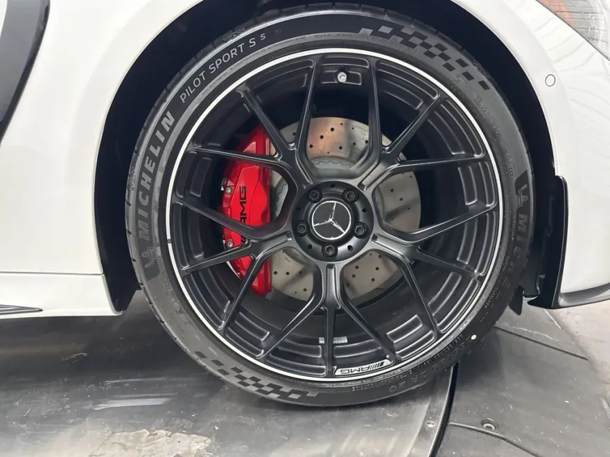 2026 Mercedes Benz CLE AMG 53 4MATIC photo 1