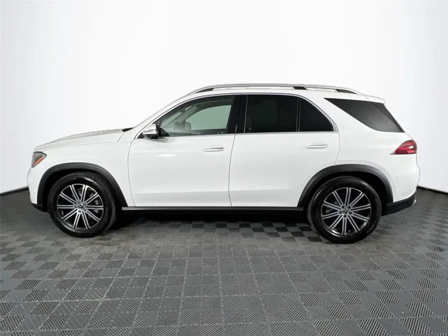 2025 Mercedes Benz GLE 350 4MATIC photo 1