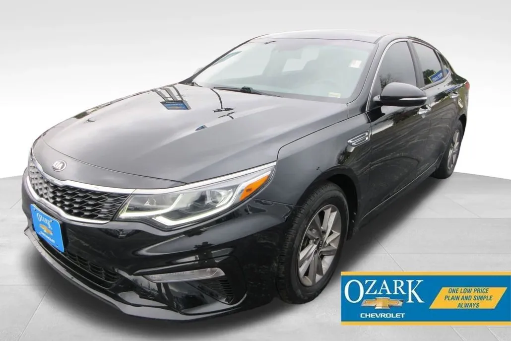 2020 Kia Optima LX SE photo 1