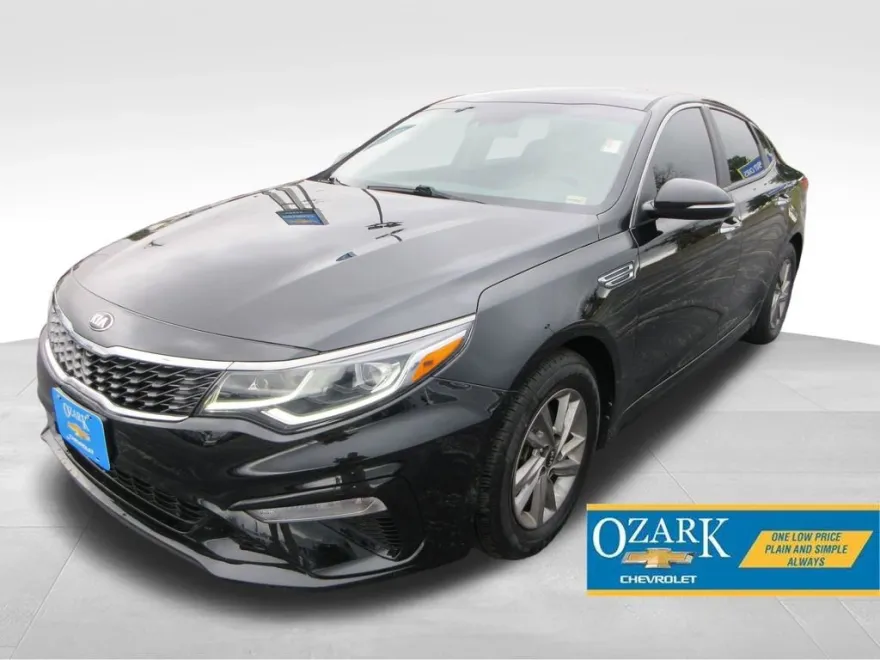 2020 Kia Optima LX SE photo 1