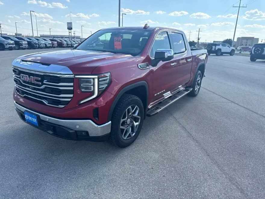 2026 Gmc Sierra 1500 SLT photo 1