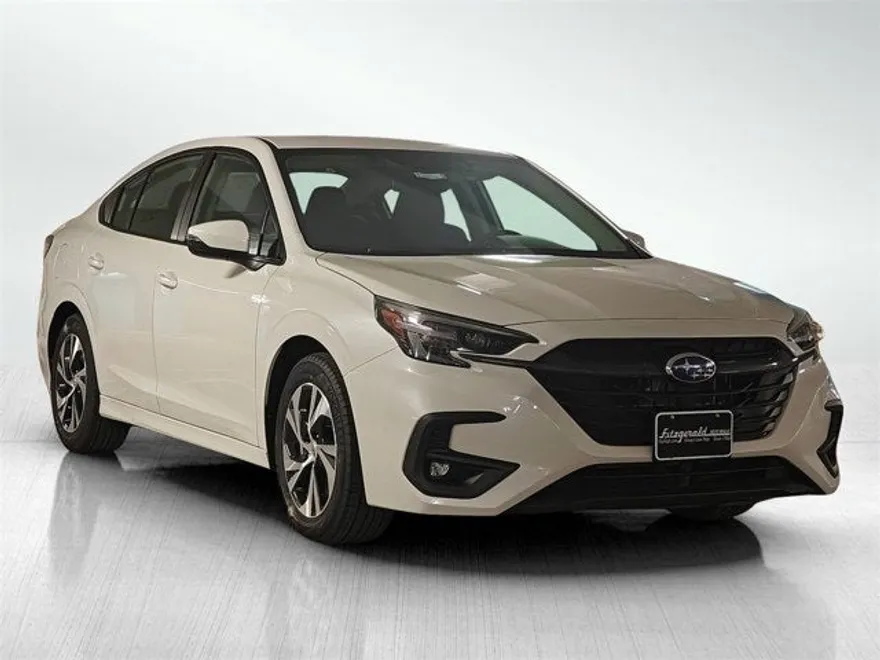2025 Subaru Legacy Premium photo 1