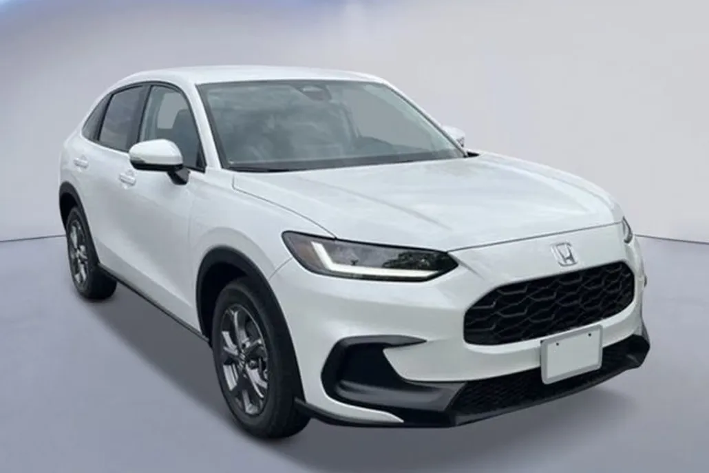 2026 Honda HR-V LX photo 1
