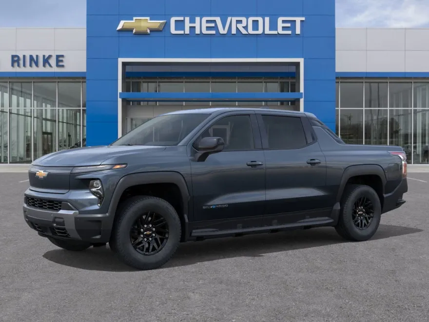 2026 Chevrolet Silverado EV LT photo 1
