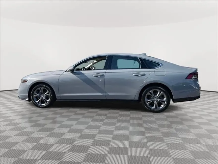 2024 Honda Accord EX-L photo 2