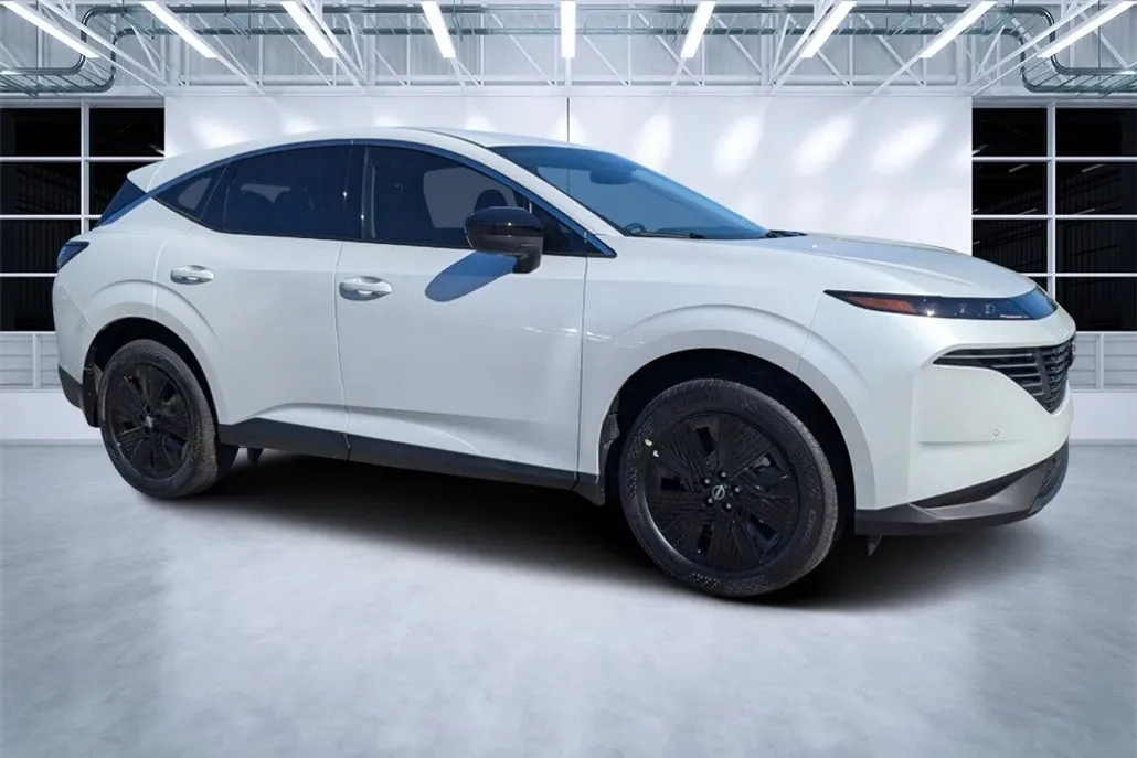 2025 Nissan Murano SV photo 1