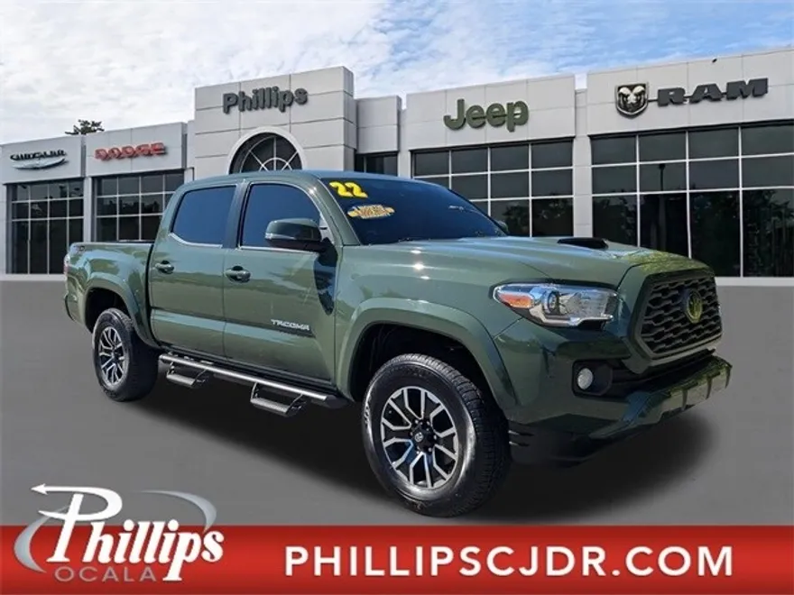2022 Toyota Tacoma TRD Sport photo 1