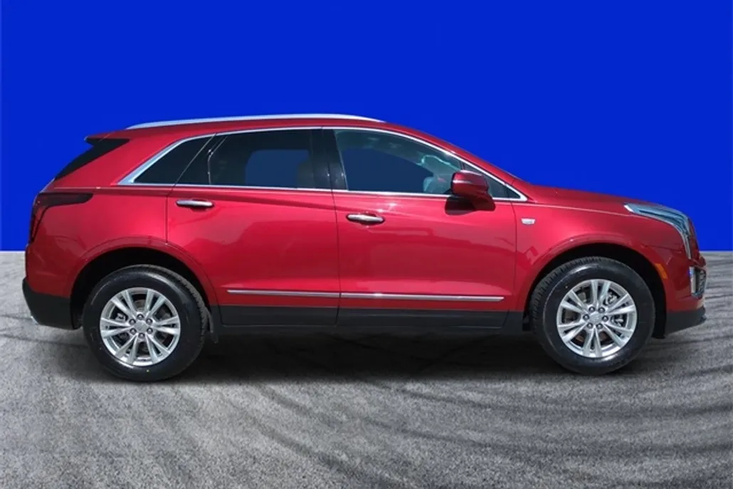 2021 Cadillac XT5 Luxury photo 1
