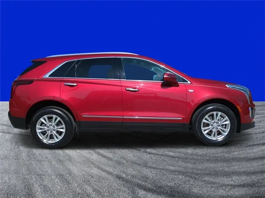 2021 Cadillac XT5 Luxury photo 1