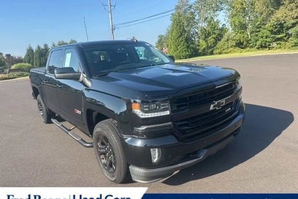 2017 Chevrolet Silverado 1500 LTZ photo 1