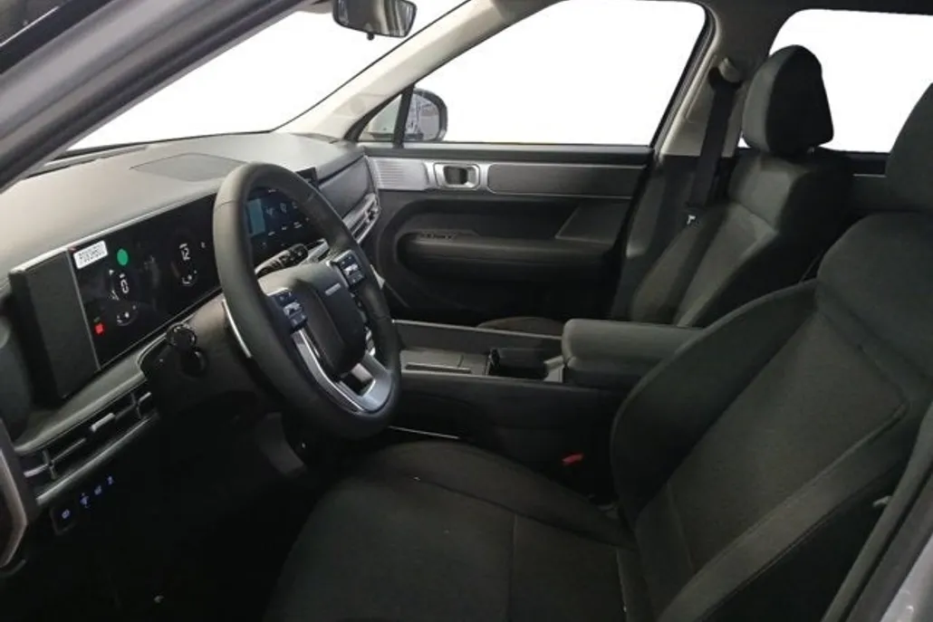2026 Hyundai Santa Fe SE photo 1
