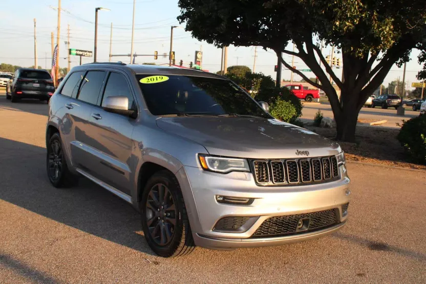 2019 Jeep Grand Cherokee High Altitude photo 1