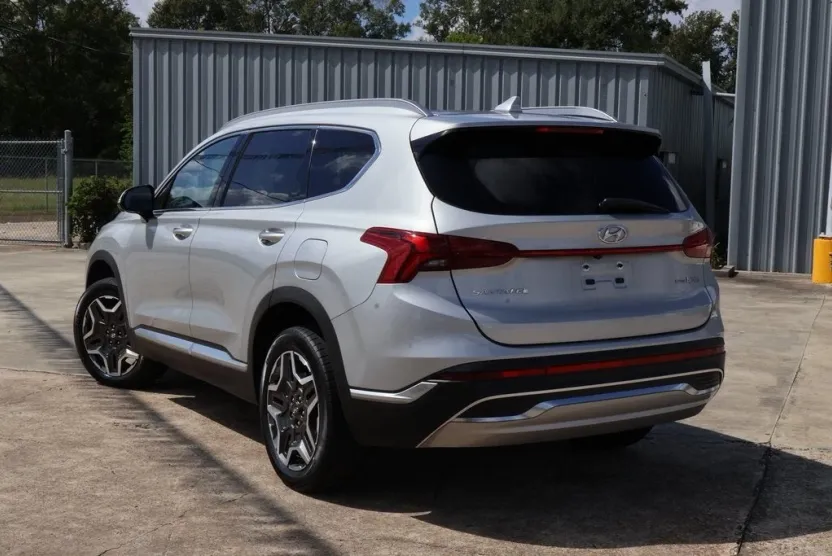2022 Hyundai Santa Fe Limited photo 1