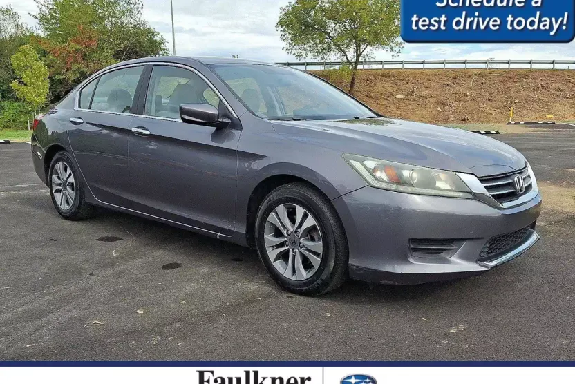 2015 Honda Accord LX photo 1