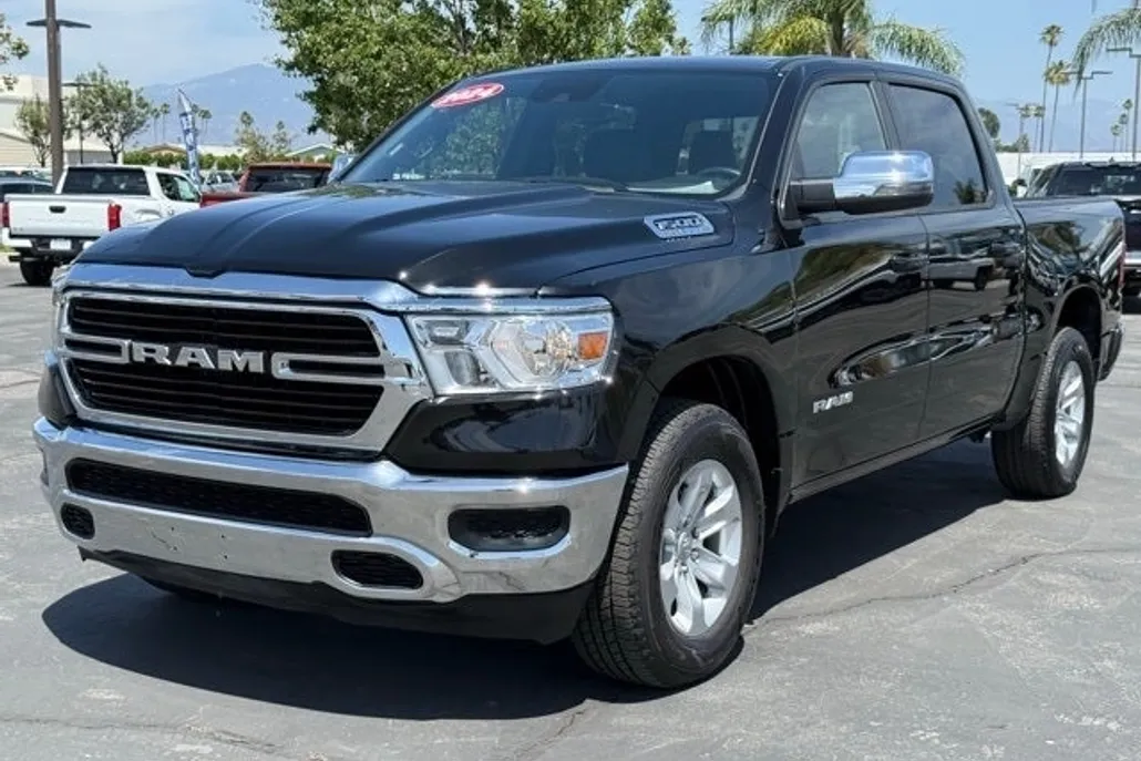 2024 Ram 1500 Laramie photo 1