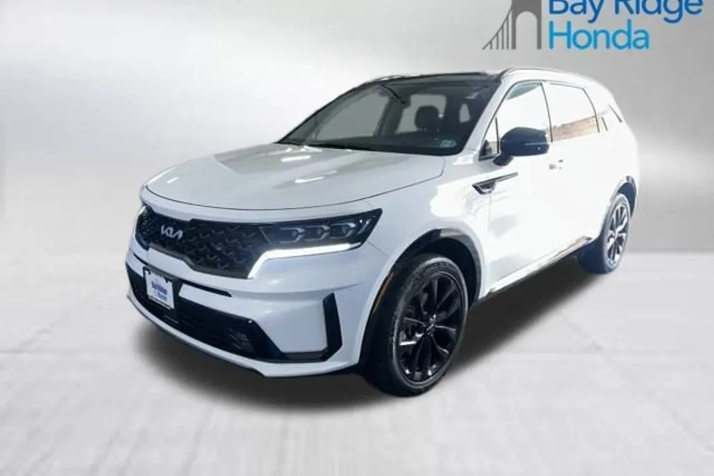 2022 Kia Sorento photo 1