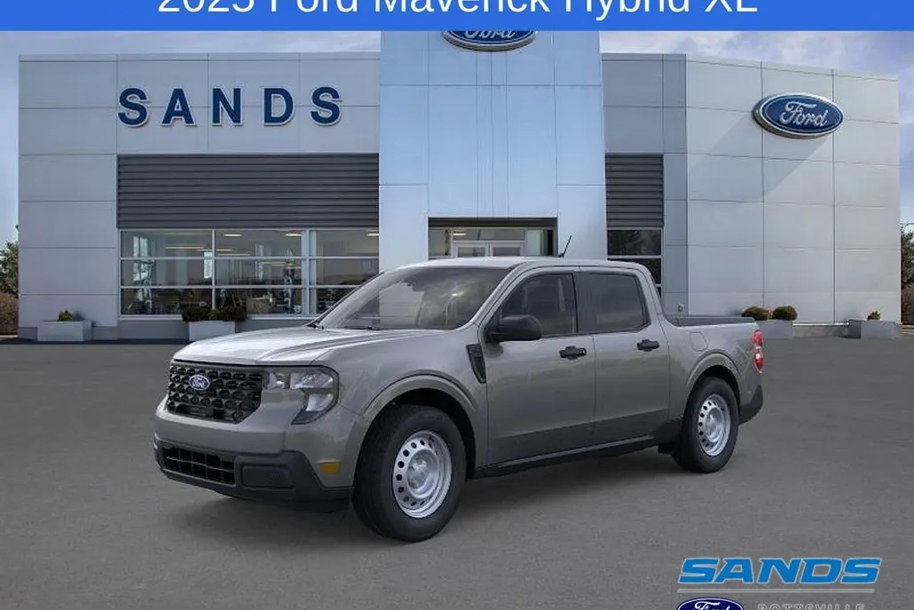 2025 Ford Maverick XL photo 1