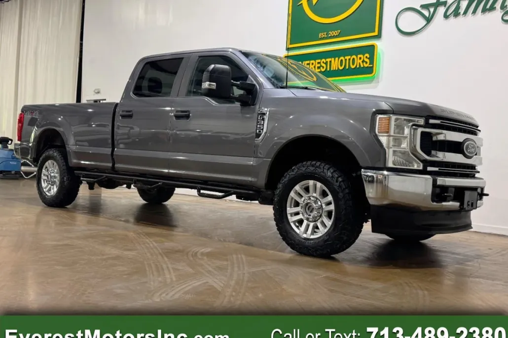 2022 Ford F-350 photo 1