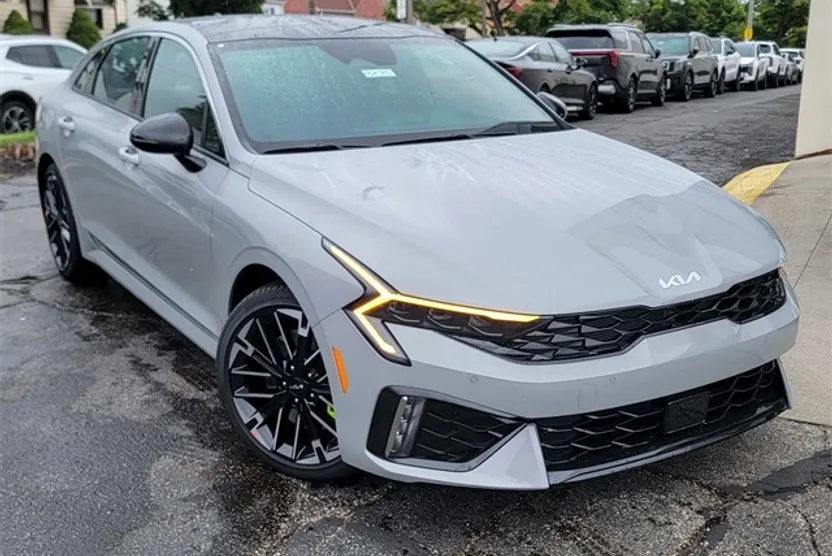 2026 Kia K5 GT photo 1