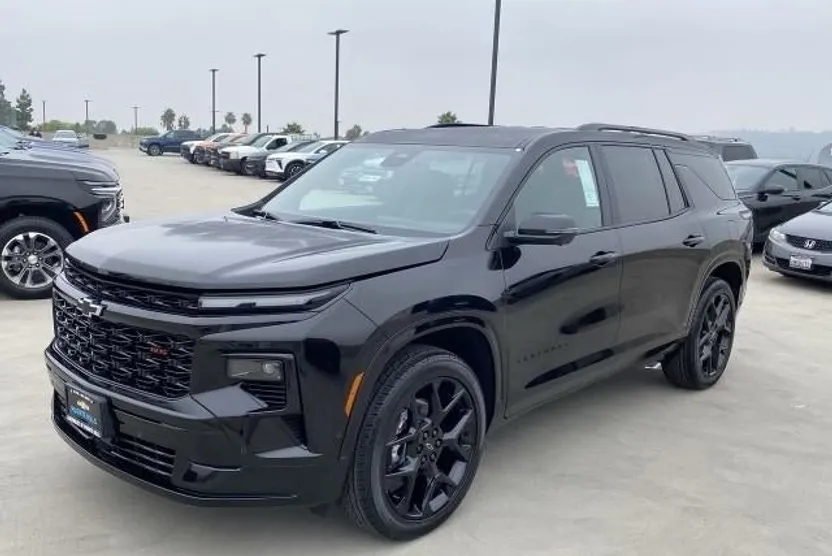 2026 Chevrolet Traverse RS photo 1