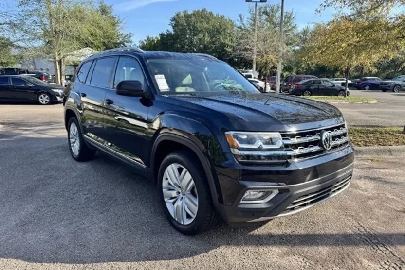 2019 Volkswagen Atlas V6 photo 1