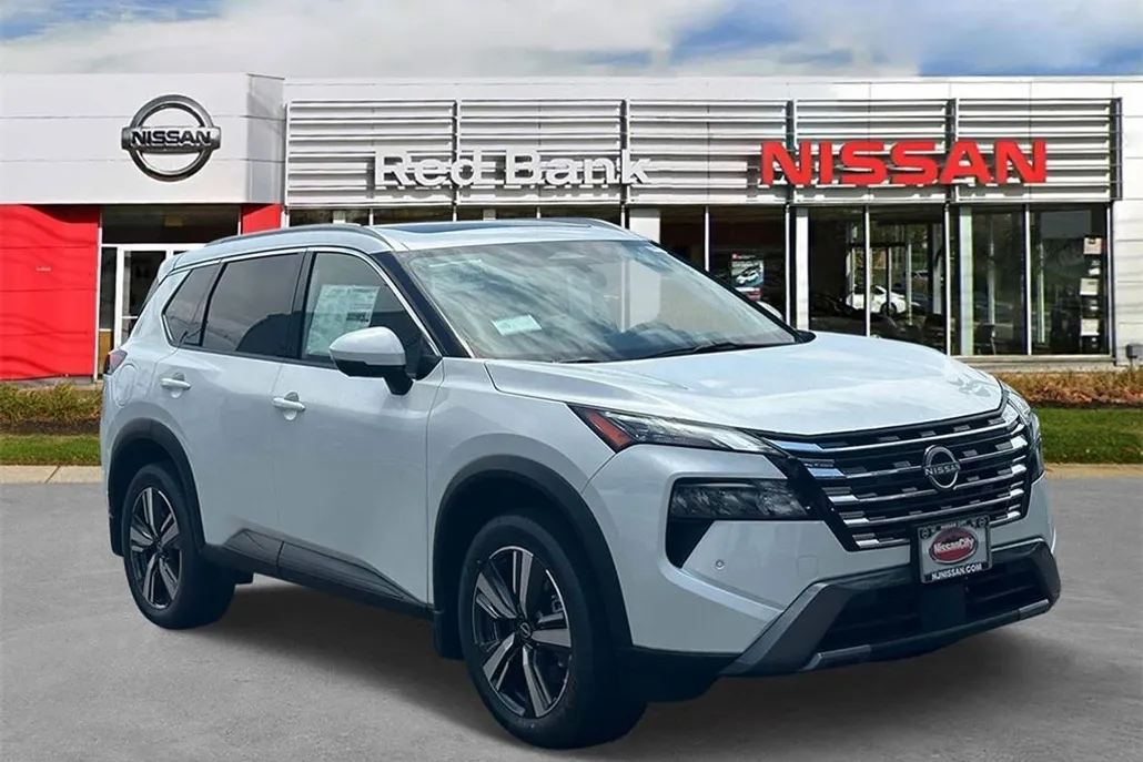 2025 Nissan Rogue SL photo 1