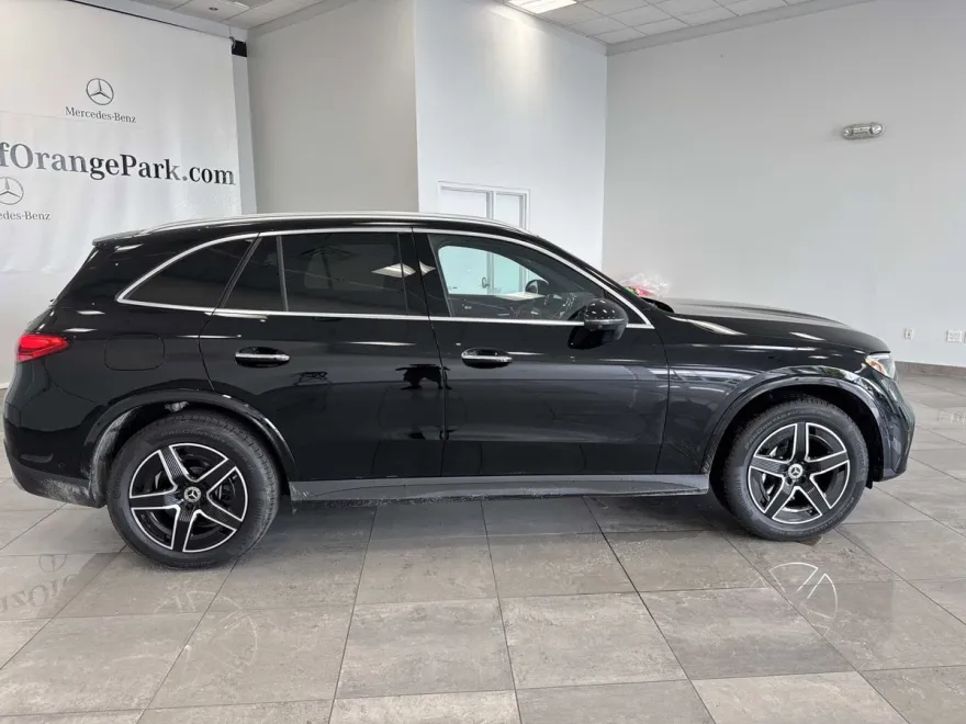 2026 Mercedes Benz GLC 350e 4MATIC photo 1