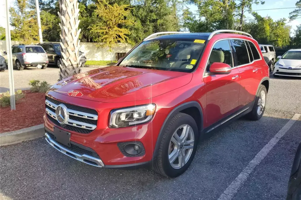 2021 Mercedes Benz GLB 250 photo 1
