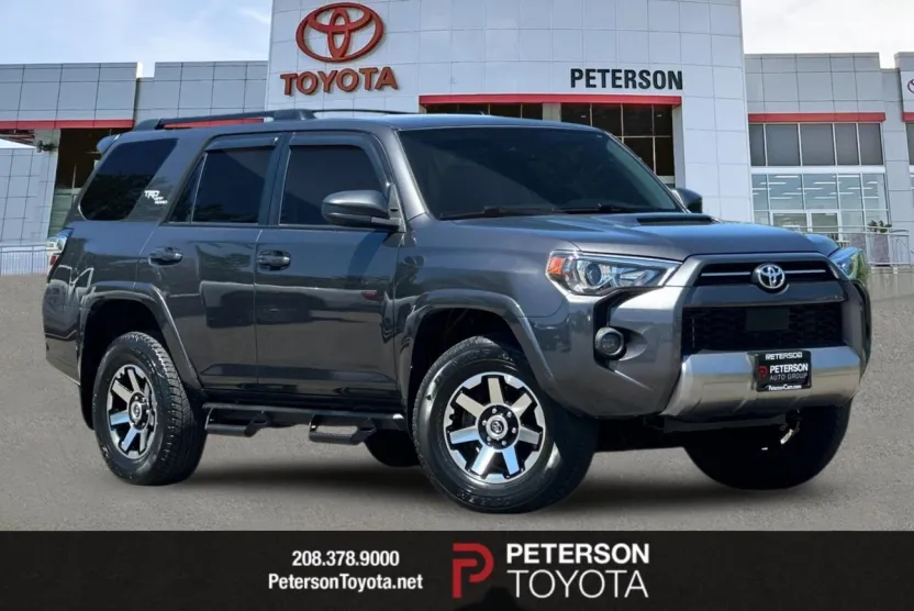 2023 Toyota 4Runner TRD Off-Road photo 1