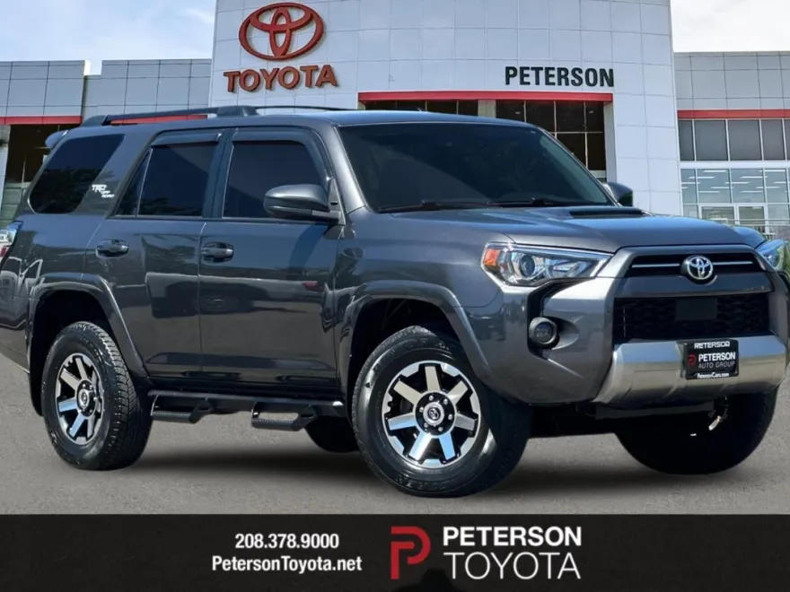 2023 Toyota 4Runner TRD Off-Road photo 1