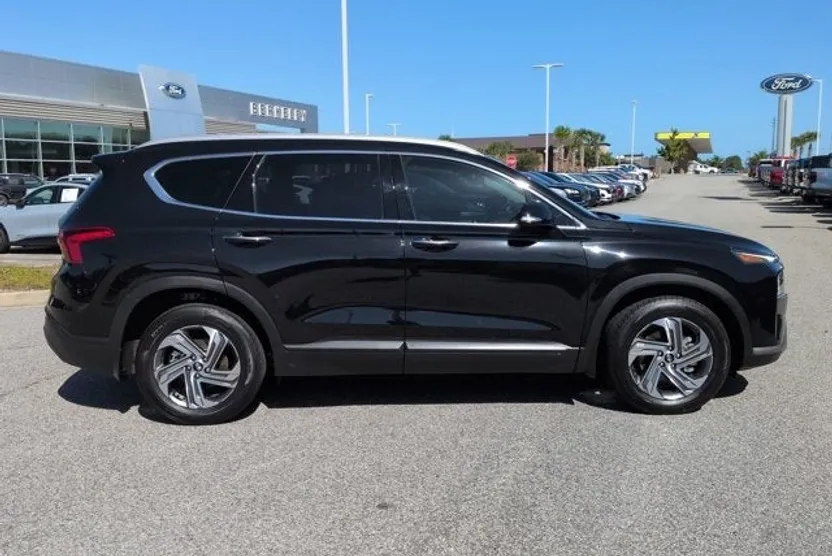 2023 Hyundai Santa Fe SEL photo 1