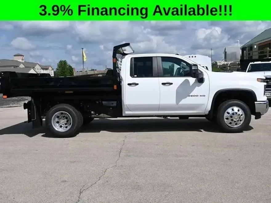 2025 Chevrolet Silverado 3500HD Work Truck photo 1