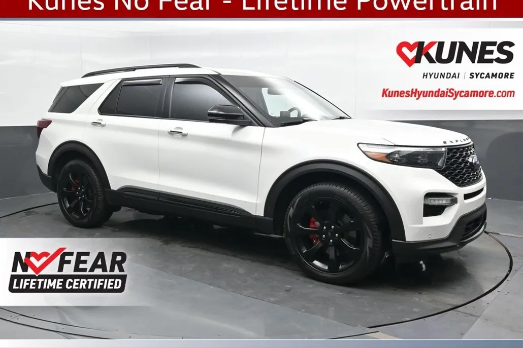 2023 Ford Explorer ST photo 1