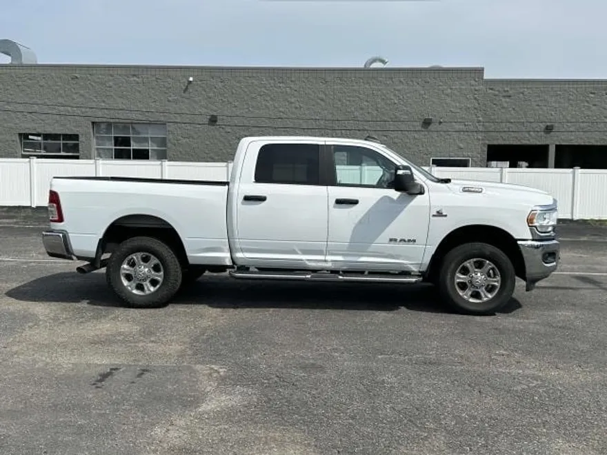 2024 Ram 2500 Big Horn photo 1