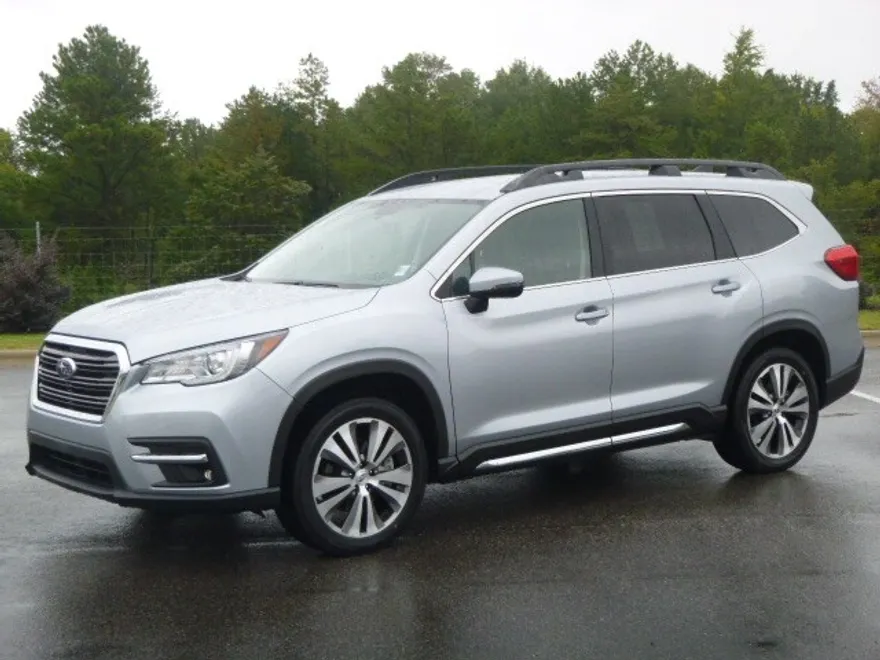 2022 Subaru Ascent Limited photo 1