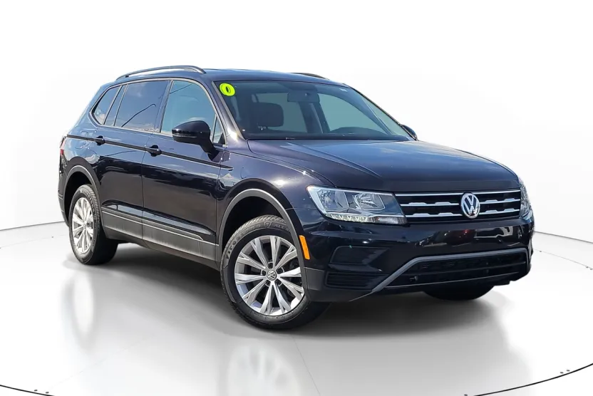 2020 Volkswagen Tiguan S photo 1