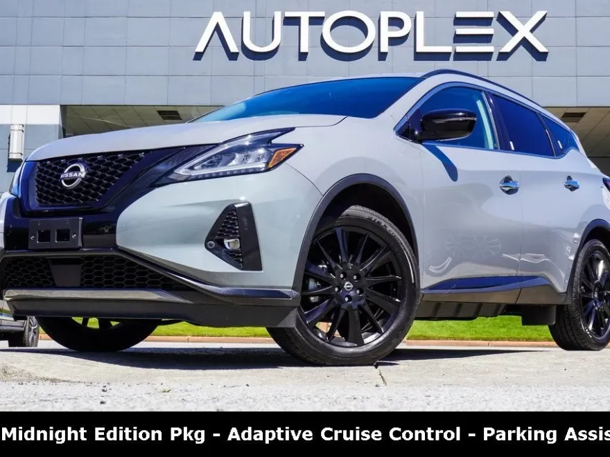2023 Nissan Murano SV photo 1