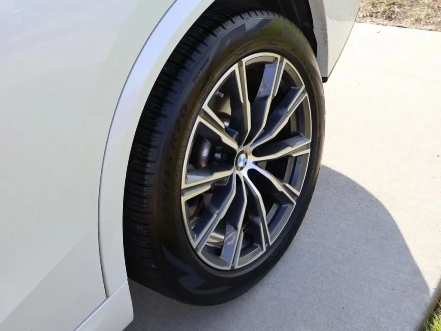 2025 Bmw X5 xDrive40i photo 1