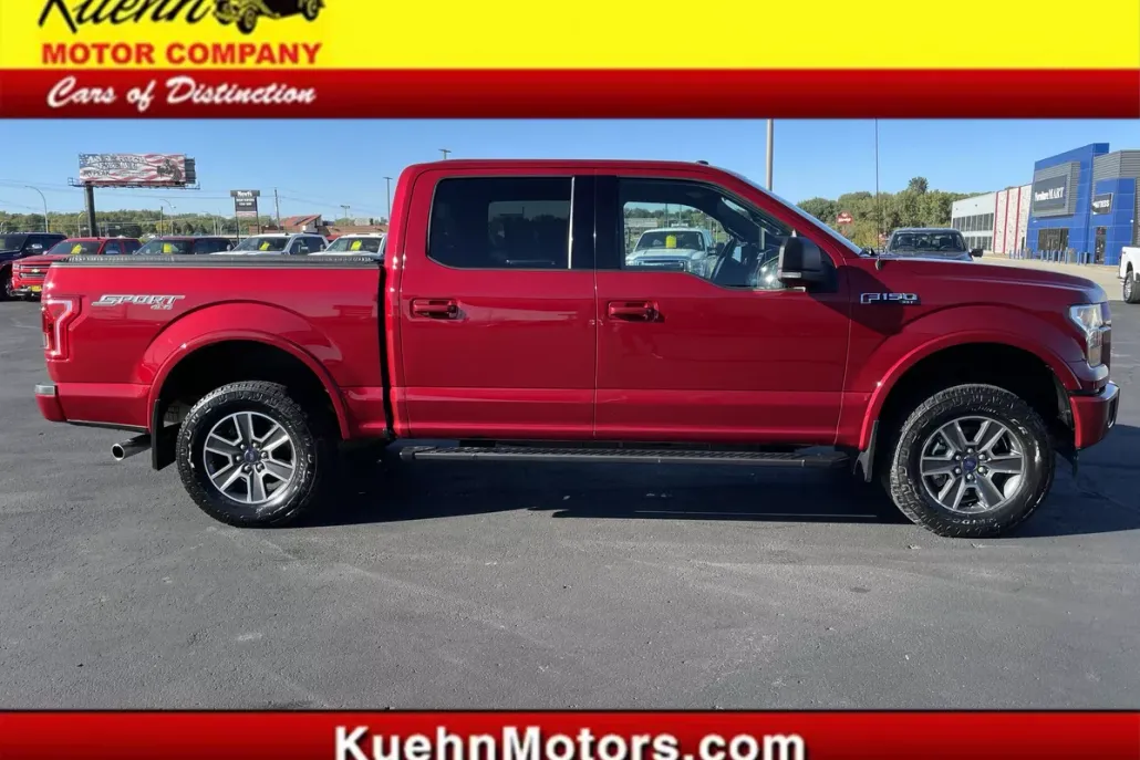 2017 Ford F-150 XLT photo 1